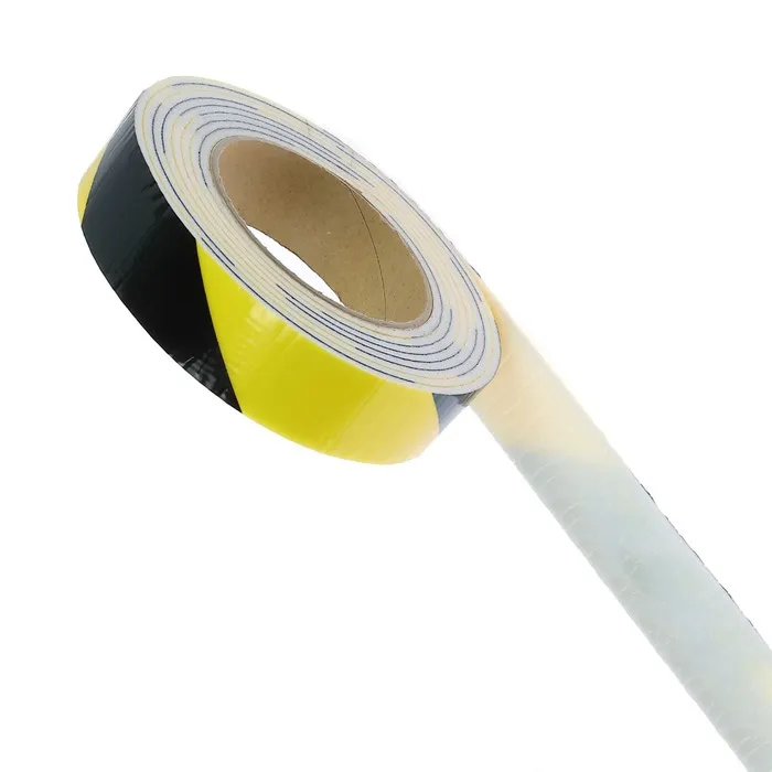 Banda delimitare moale YT-01, dungi negre / galbene, latime 30 mm, 3 m