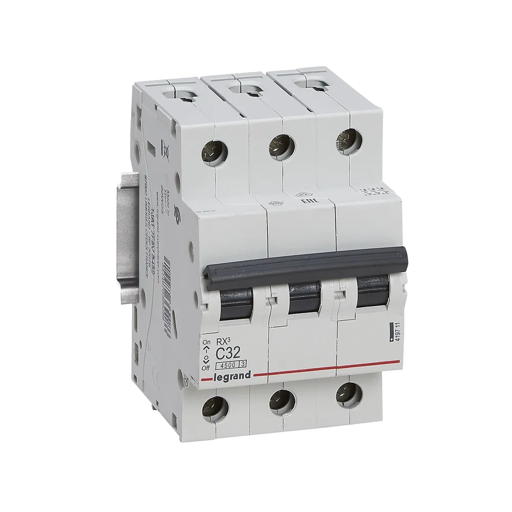 Disjunctor Legrand RX3, tripolar, 32 A, curba C, 4.5 KA