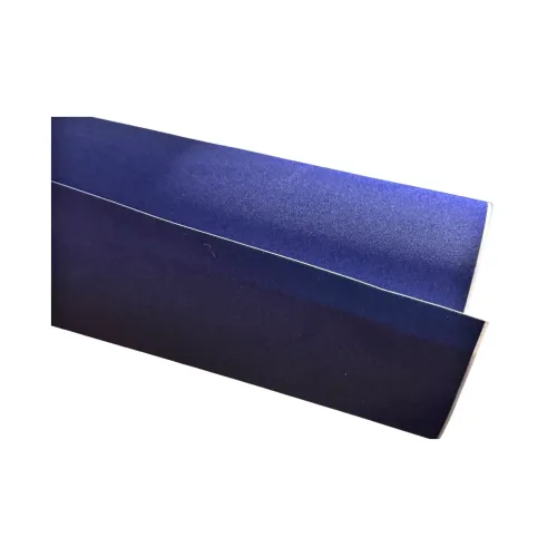Folie auto autocolanta catifea albastra cu tehnologie anti-bule 1m x 1.37m