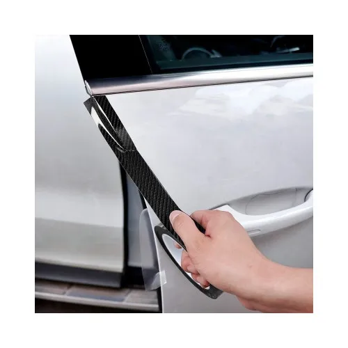 Folie carbon 5D autoadeziva pentru protectie praguri si bandouri 10 cm x 5 m — imaginea 4