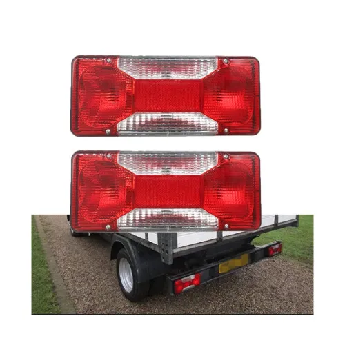 Lampi stop spate compatibile Iveco Daily cu mufa tata 5 pini