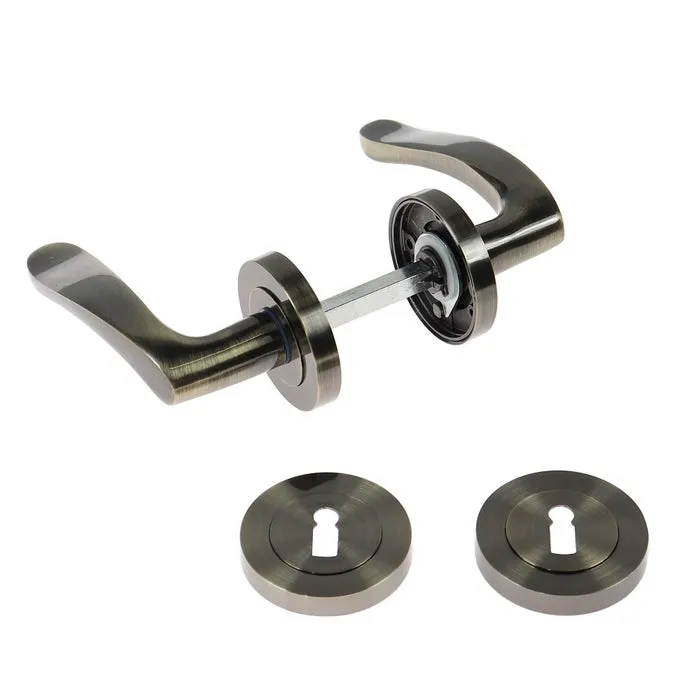 Maner cu rozeta rotunda pentru usa interior, Balen Gato BB K RR55, zamac, antic bronz, 115 x 50 mm