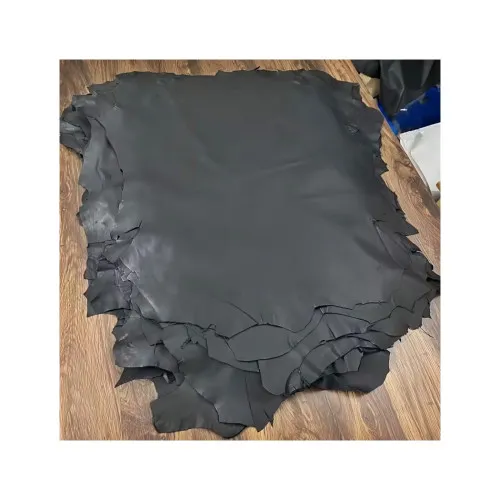 Piele naturala bovina pentru tapiterie neagra grosime 1.8 mm finisaj mat bucata intreaga aproximativ 2.26 m² — imaginea 4
