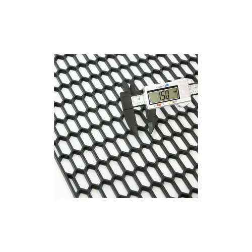 Plasa tuning auto neagra plastic orificii mari 120,5 x 39,5 cm — imaginea 3