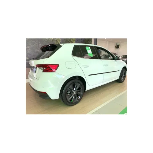 Set 4 bandouri usa compatibil Skoda Fabia 2022–> — imaginea 5
