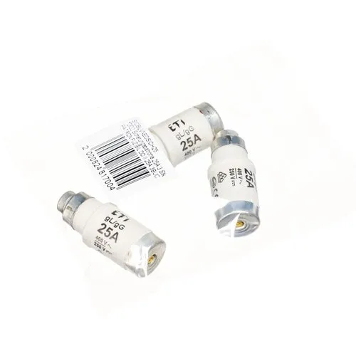 Sigurante fuzibile D02 din ceramica ETI 25A, pachet 3 bucati